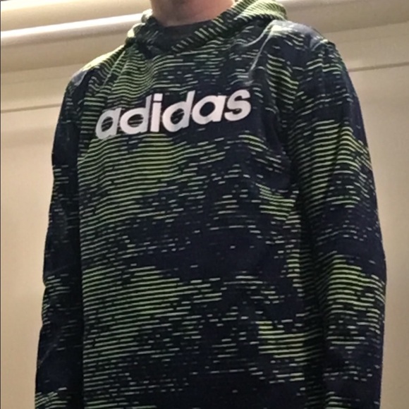 Adidas Sweatshirt - Picture 1 of 4